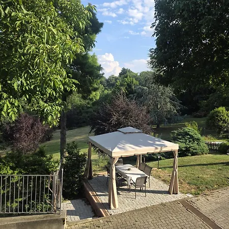 L'albore فندق مبيت وإفطار Costigliole Saluzzo